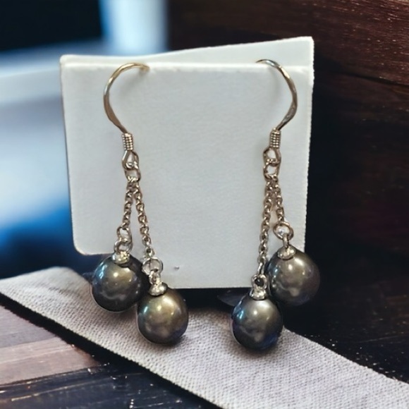 Gray Pearl Sterling Silver Dangle Earrings - Picture 3 of 4
